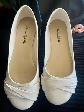 American Eagle Outfitters Women's White Knot-Accent Ballet Flats